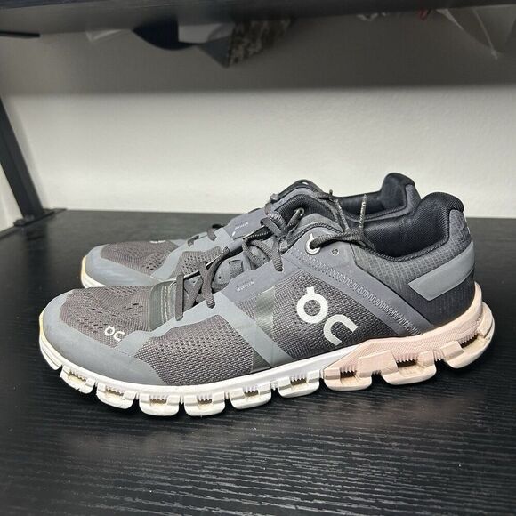 On Cloud Women’s Size 8 Gray Pink Running Shoes Sneakers Cloudflow - Picture 2 of 11
